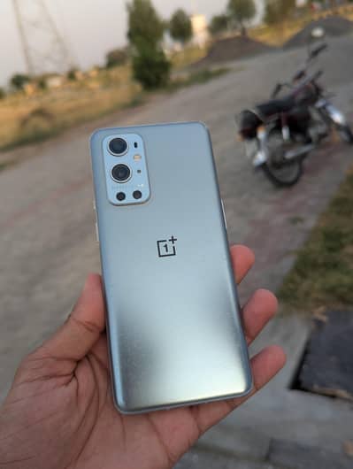 One Plus 9 Pro 5G