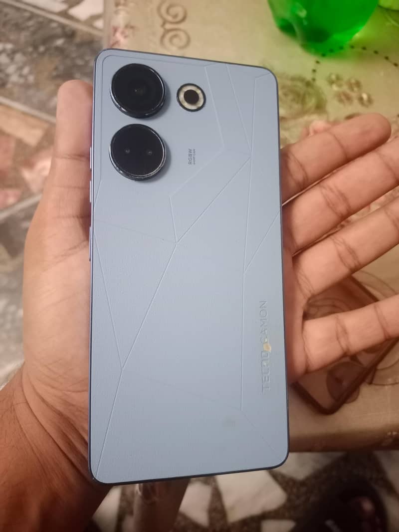 Tecno CAMON 20 1