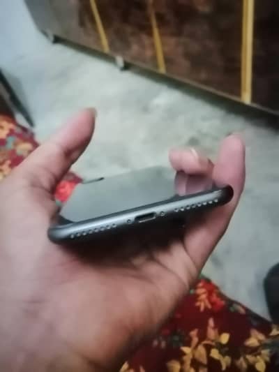 IPhone 8 plus (03071848271)