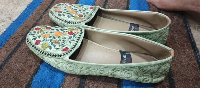  7 Days Special Offer – 3 Stylish Ladies Shoes Size 8