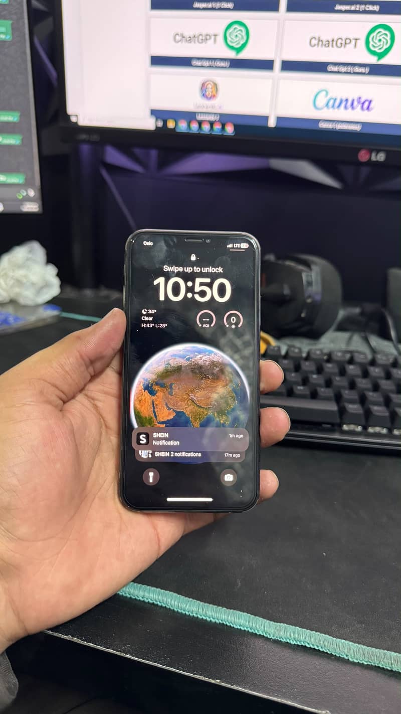 Apple iPhone X 2