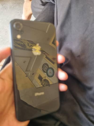 Apple iPhone XR