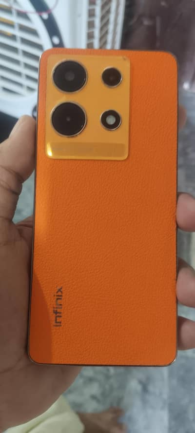 Infinix Note 30