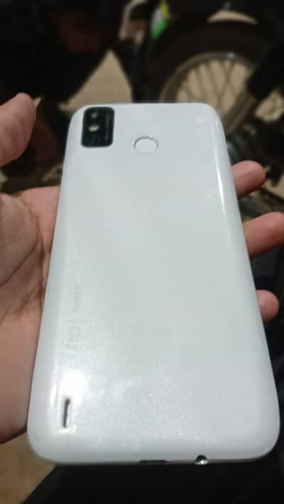 Tecno Spark 6 Go