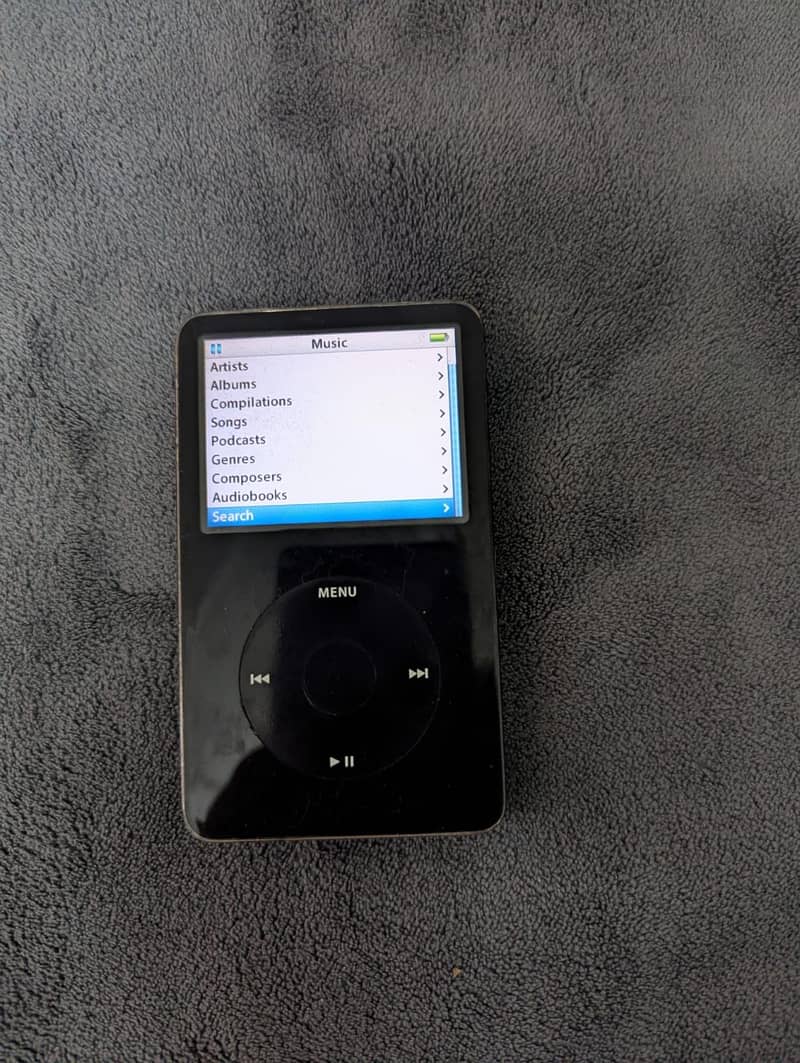 iPod 5.5gen 30gb thin model 1