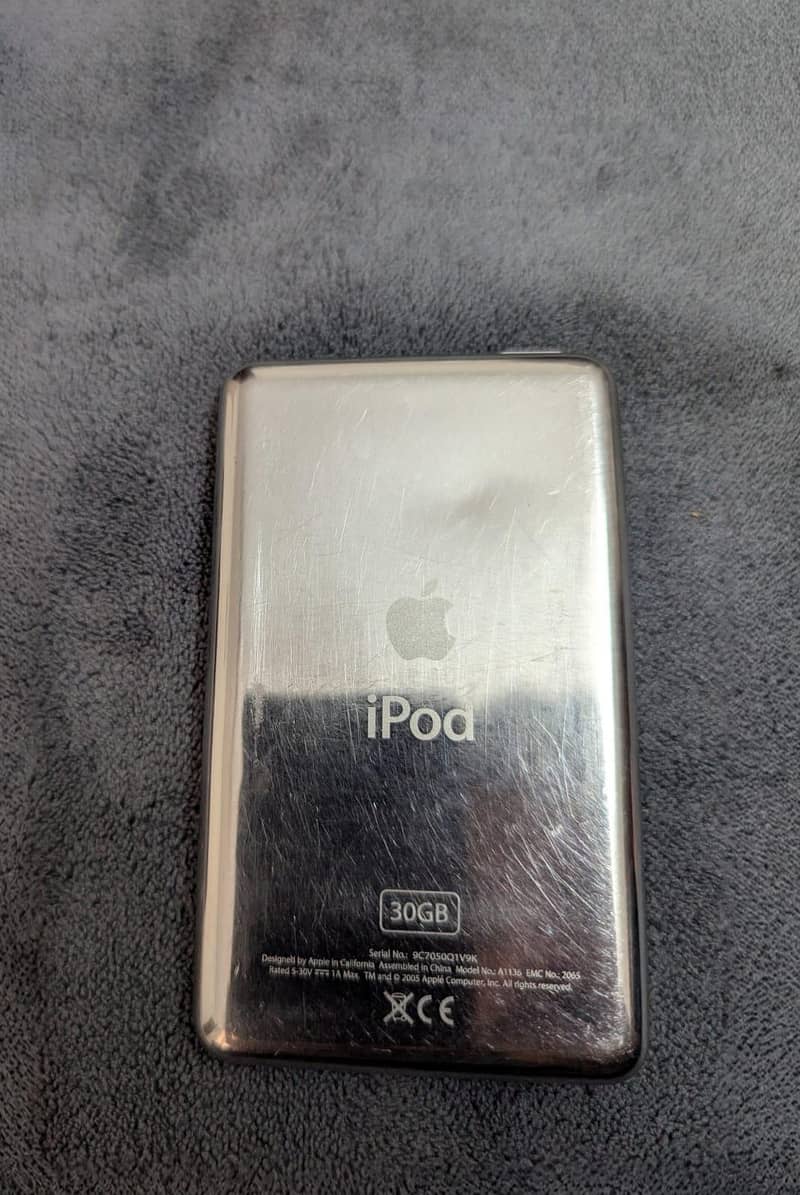 iPod 5.5gen 30gb thin model 3