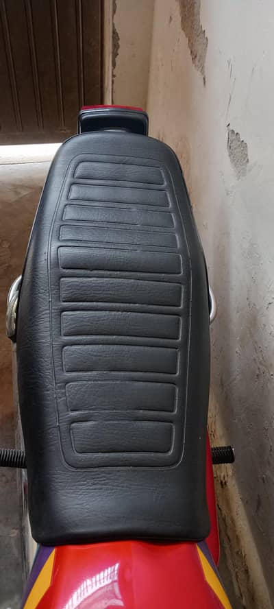 125 New Seat
