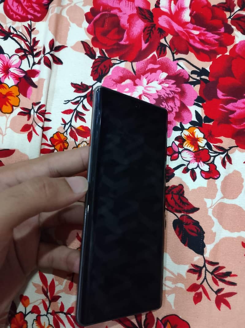 Tecno CAMON 40 Pro 5