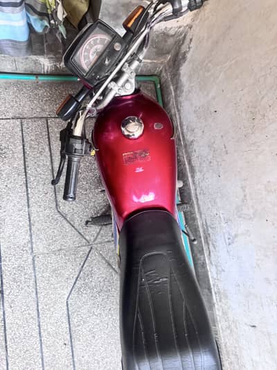 Cd 70 2020 model for urgent sale