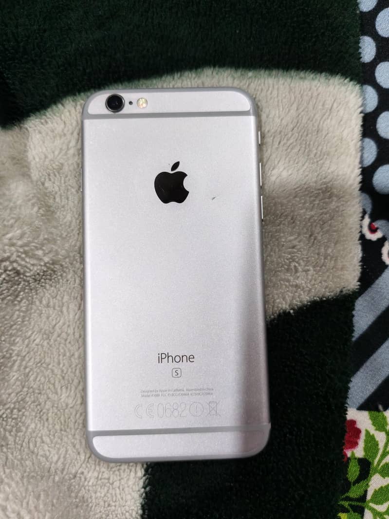 Apple iPhone 6S 0