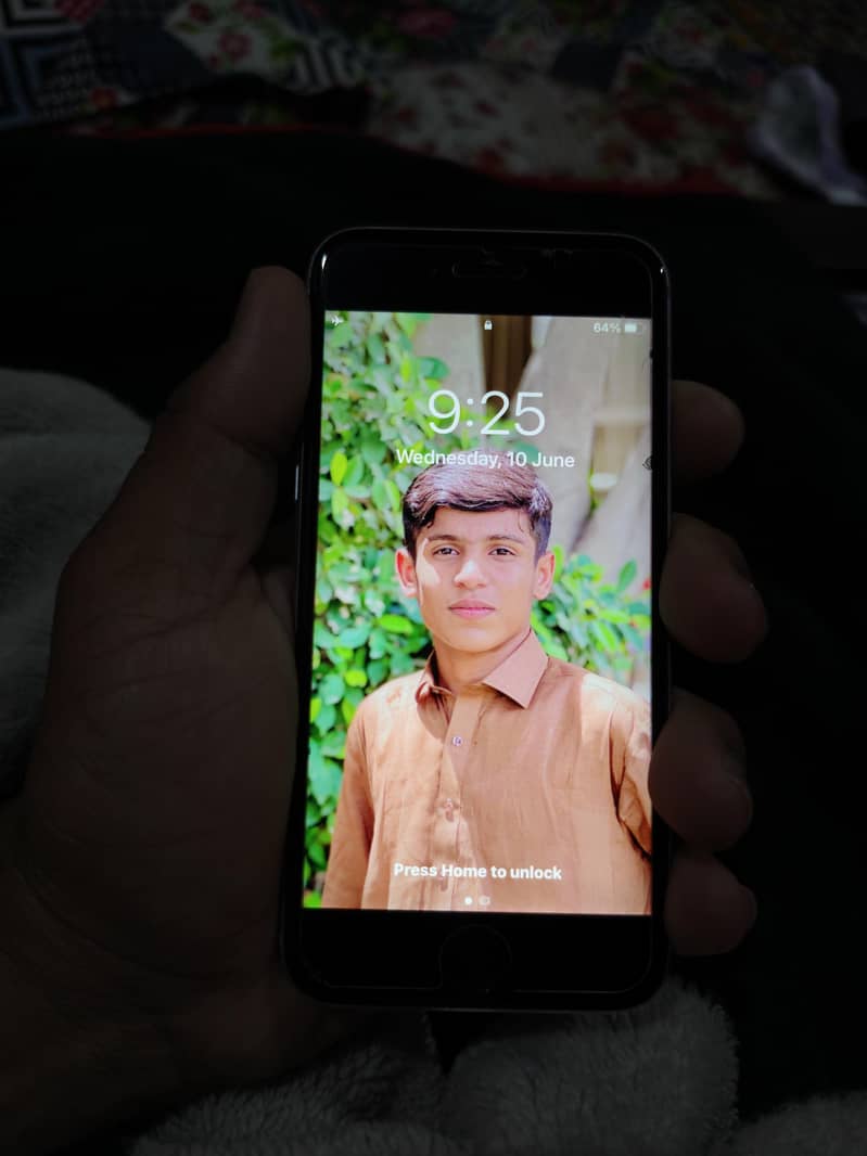 Apple iPhone 6S 5