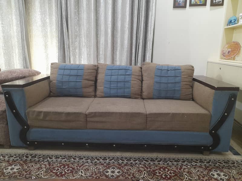 Complete Sofa set 0