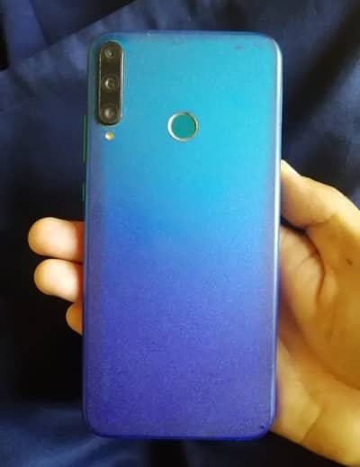 Huawei Y7p
