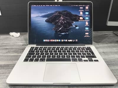 Apple MacBook Pro 13" Retina (Early 2015) — Core I5