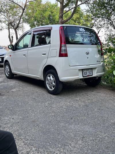 Daihatsu Mira 2006