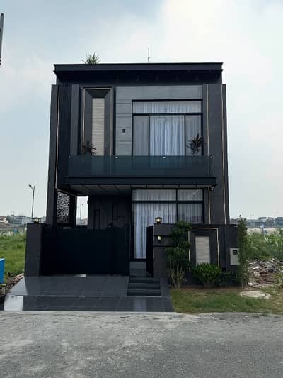 5 Marla Ultra Modern House for Sale in Bahria Town Lahore, Tulip Block