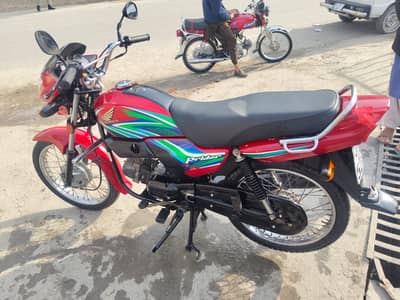 Honda pridor 100cc 2021 model very good condition