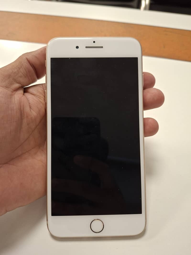 Apple iPhone 8 Plus 7