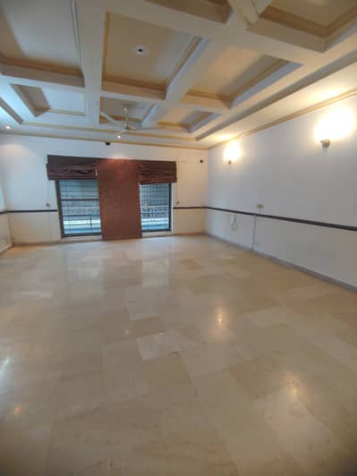 1 Kanal Beautiful Upper Portion Available For Rent On Top Location Of DHA Phase 4
