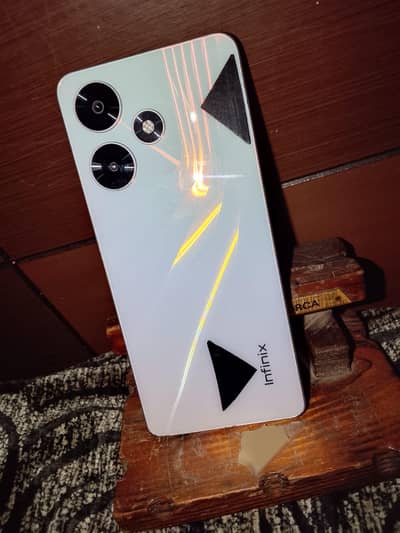 Infinix Hot 30 8+8/128GB