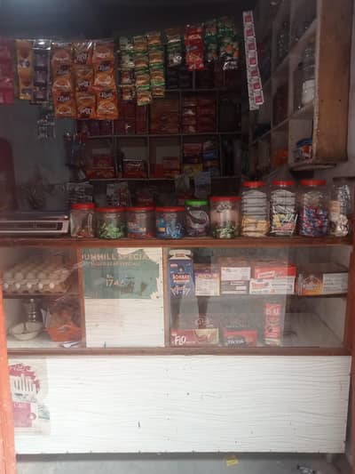 karyana store Ka furniture urgent for sale