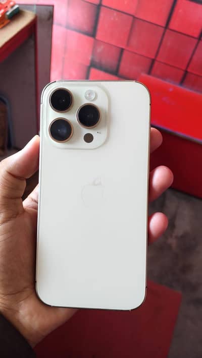 Apple iPhone 14 Pro