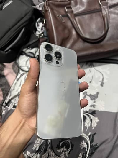 Apple iPhone 15 Pro Max