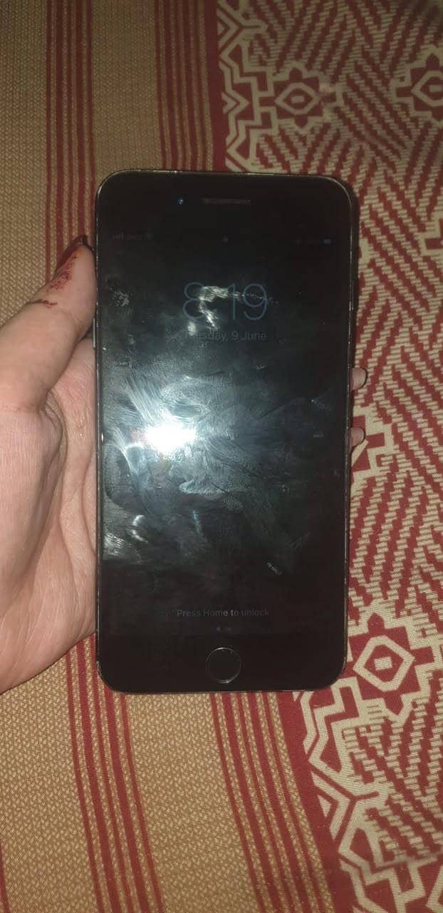 Apple iPhone 7 Plus 3