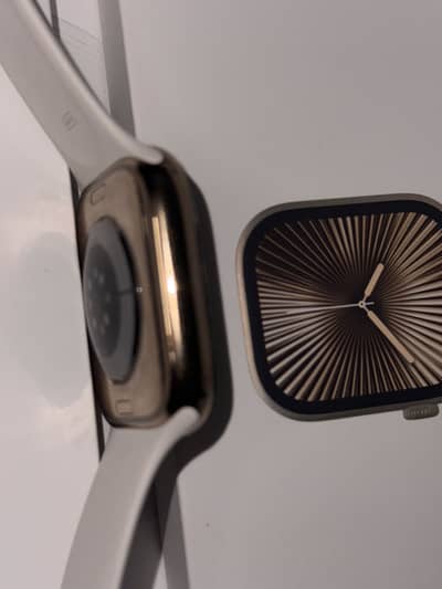 Apple Watch Series 10 46mm Gold Ti Starlight /93%