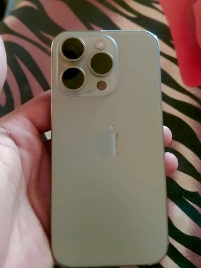 Apple iPhone 15 Pro