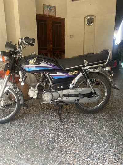 Honda CD 70 bike 2006 model total genuine total guarantee 03170823124