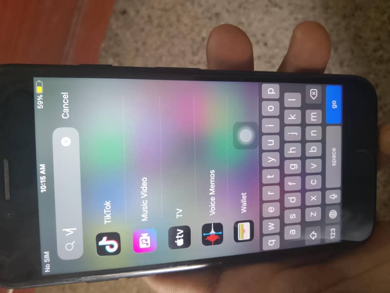 Apple iPhone 7 3