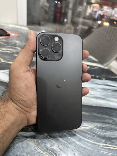 Apple iPhone 16 Pro Max