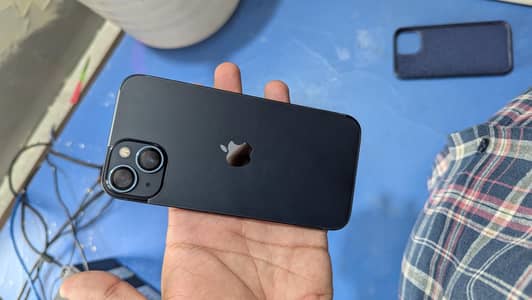 Apple iPhone 13 jv