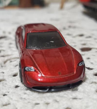 Hot wheels Porsche Taycan Turbo S