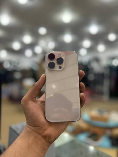 Apple iPhone 16 Pro