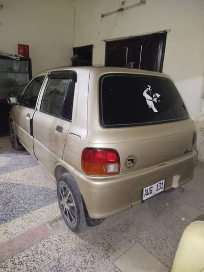 Daihatsu Cuore 2010
