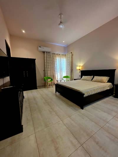Ideally Located House Of 500 Square Yards Is Available For sale In Karachi