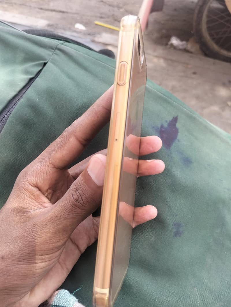 iphone 7 plus condition 10/10 3