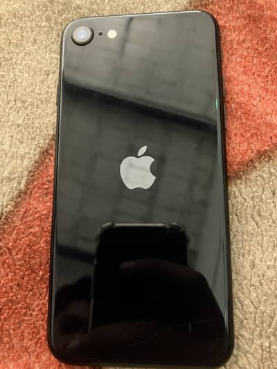 Apple iPhone SE