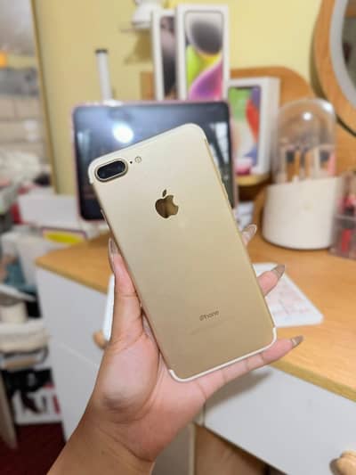 iphone 7 plus 128 GB  (no open no repair) (PTA approved) all ok