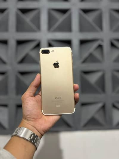 iphone 7 plus 128 GB  (no open no repair) (PTA approved) all ok