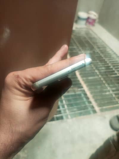 Samsung Galaxy s6 edge plus model sm-g928t.