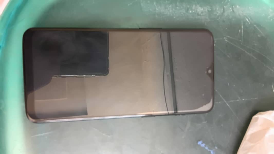 One Plus 6T 5