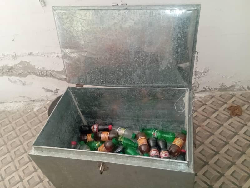 cooler box 0