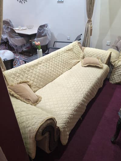 5-Seater Sofa Set for Sale – Good Condition