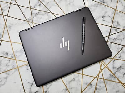 spectre 12 generation 1TB SSD 16 GB ram core i7