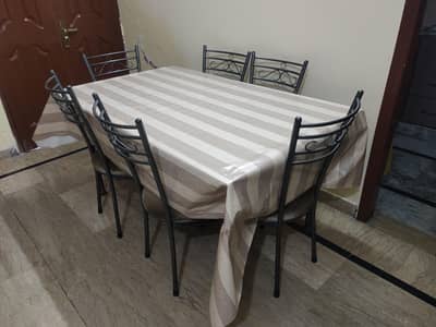 Dining table for sale 03124125969