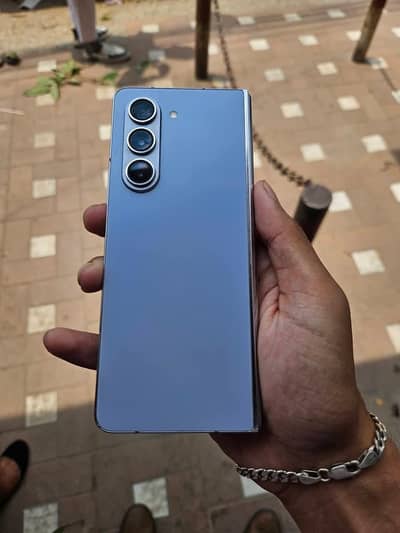 Samsung Mobile Z Fold 5