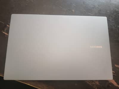 Samsung Galaxy Book 4 core 5 14 Generation